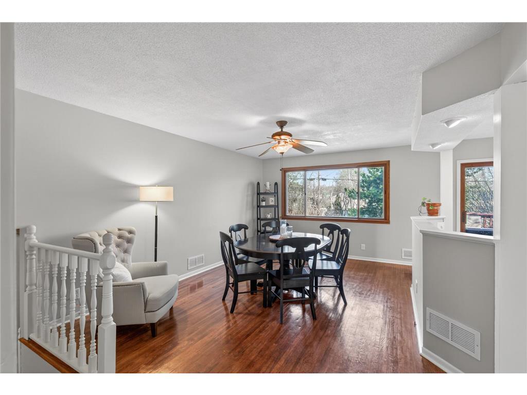 1075 Lowell Drive Apple Valley MN 55124 7050105 image6