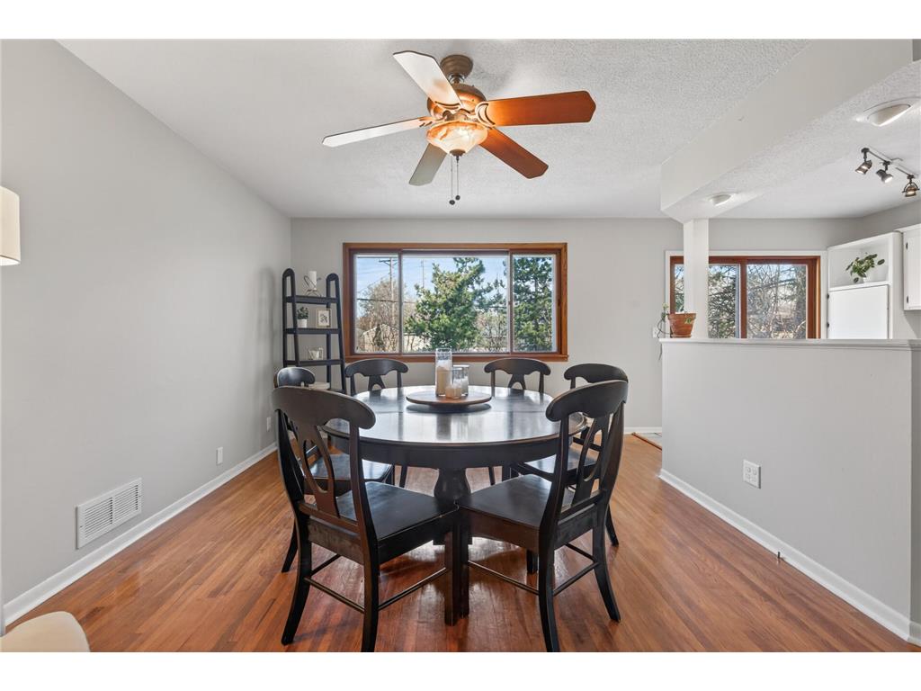 1075 Lowell Drive Apple Valley MN 55124 7050105 image7