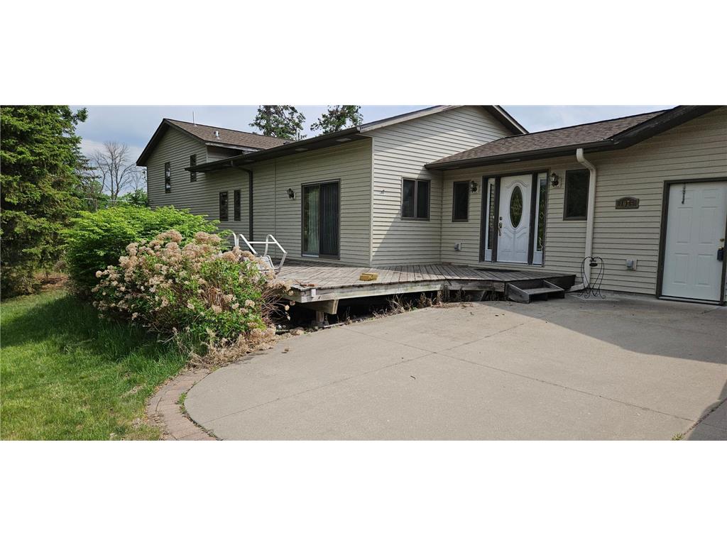 1075 W Wayzata Boulevard Long Lake MN 55356 - Long Lake 6720039 image1