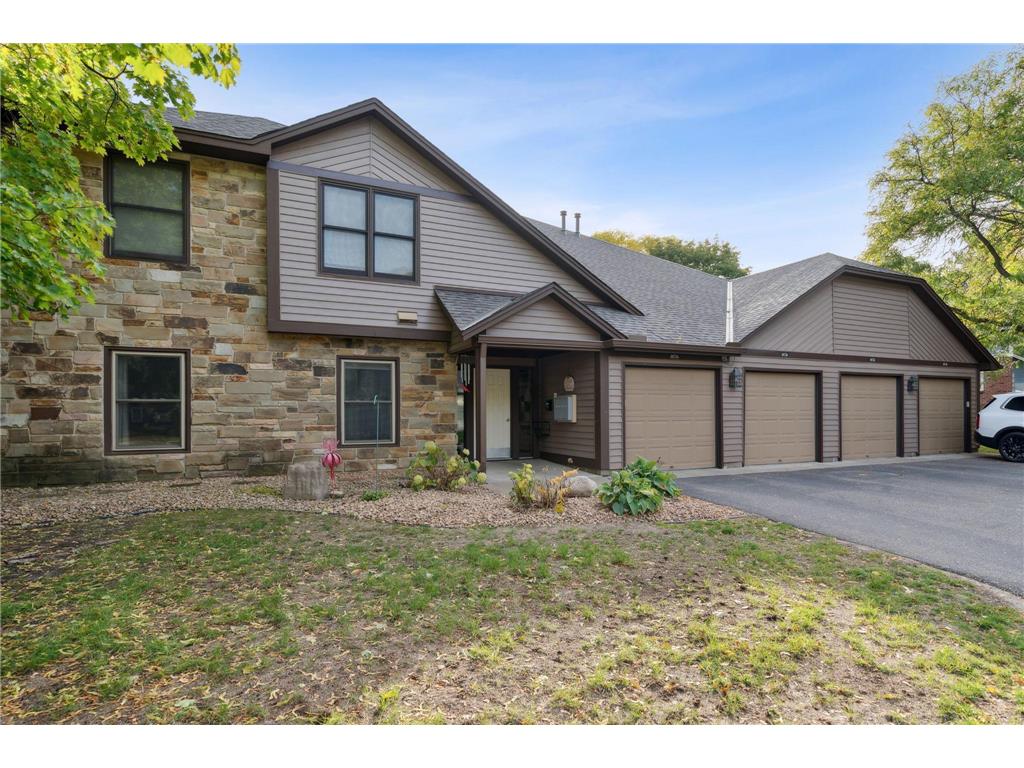 10750 Toledo Court Bloomington MN 55437 6447331 image1