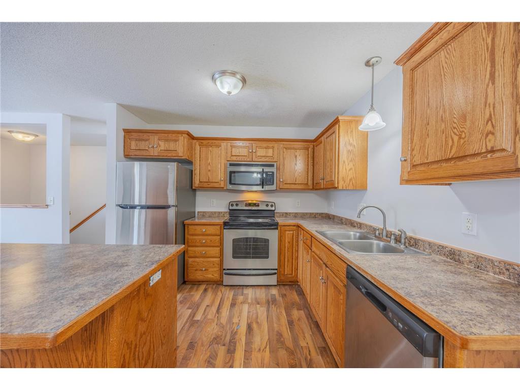 10751 Knollwood Lane Woodbury MN 55129 7015332 image13