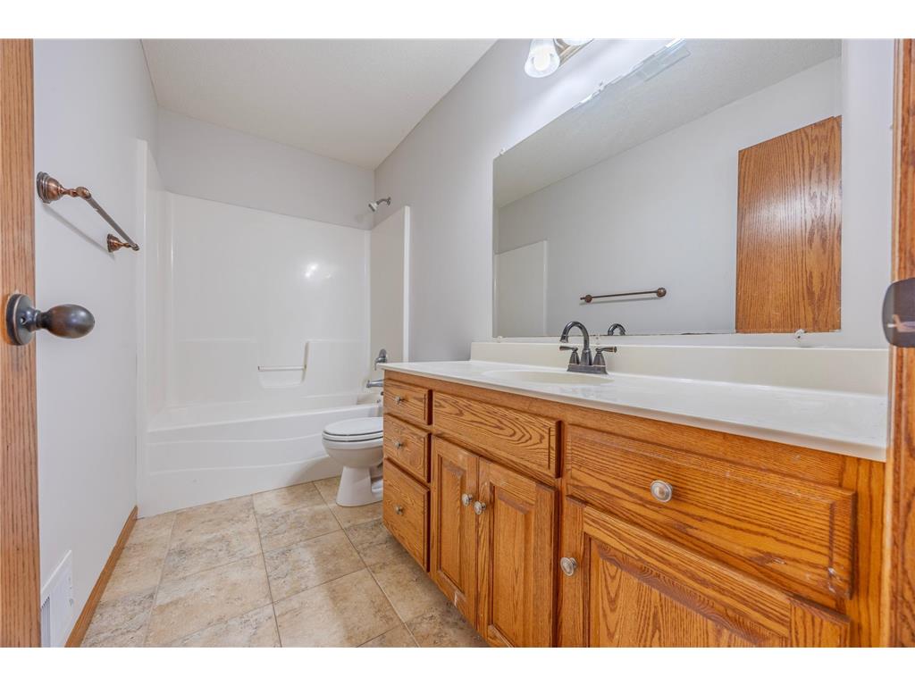 10751 Knollwood Lane Woodbury MN 55129 7015332 image15