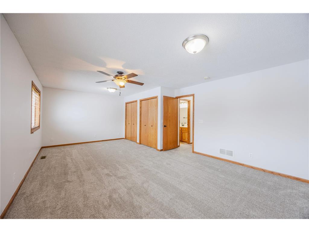 10751 Knollwood Lane Woodbury MN 55129 7015332 image19