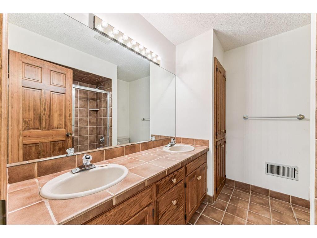 10752 Mount Curve Road Eden Prairie MN 55347 6825563 image17