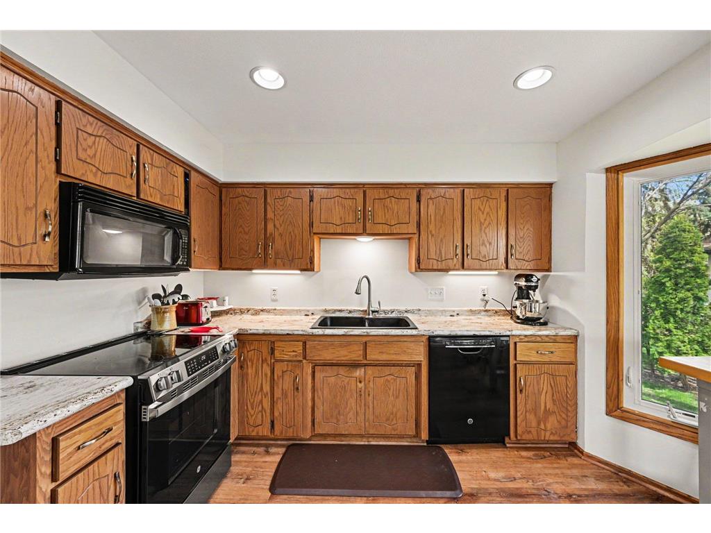 10755 Maple Valley Drive Maple Grove MN 55369 7037681 image10