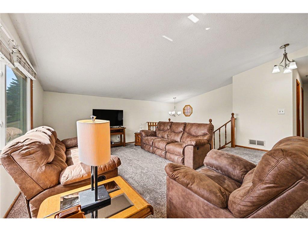 10755 Maple Valley Drive Maple Grove MN 55369 7037681 image3