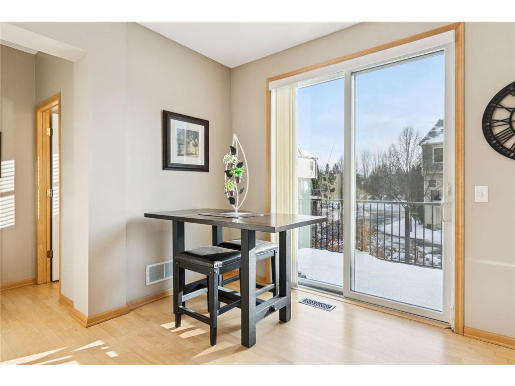 10756 Falling Water Lane #B Woodbury MN 55129 7060174 image15