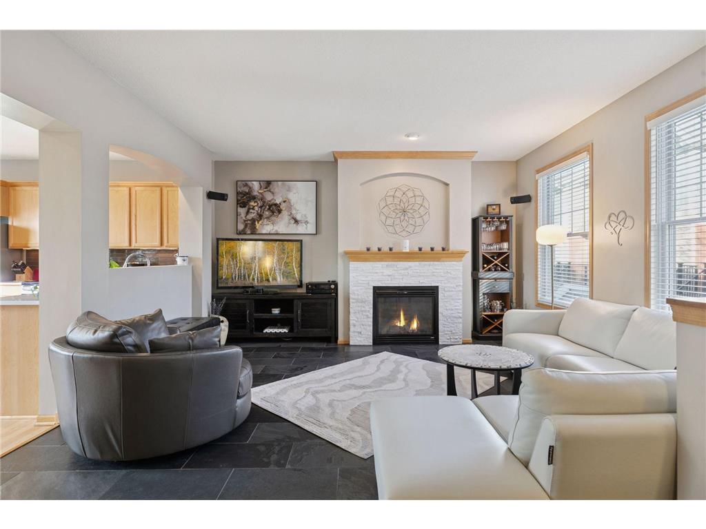 10756 Falling Water Lane #B Woodbury MN 55129 7060174 image3