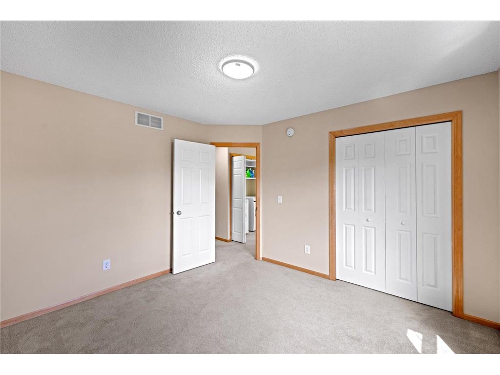 10756 Falling Water Lane #D Woodbury MN 55129 7079673 image16