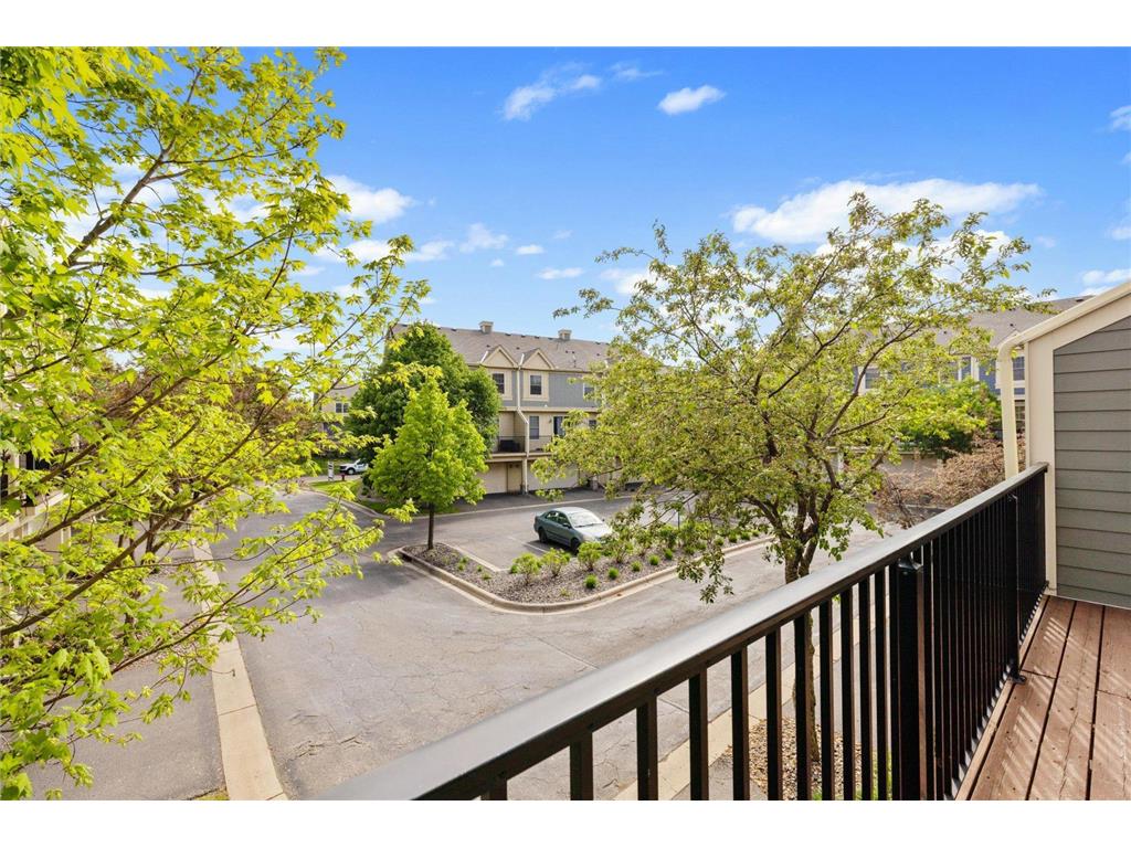 10756 Falling Water Lane #D Woodbury MN 55129 7079673 image23
