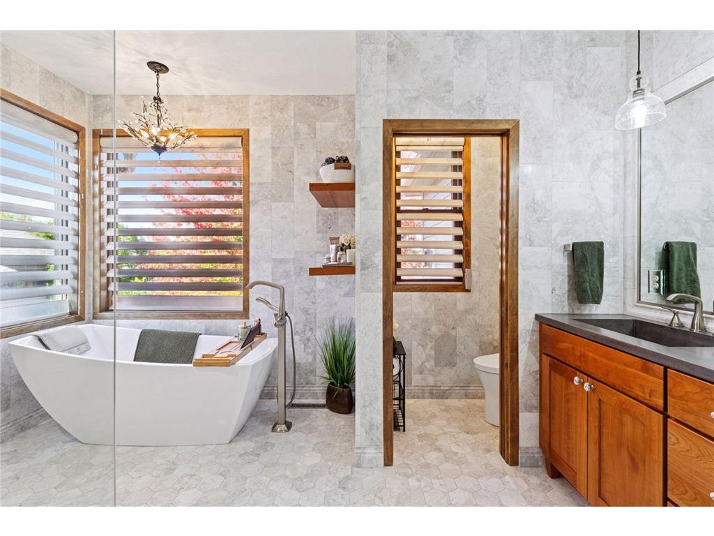 10758 Watersedge Lane Woodbury MN 55129 6805214 image29