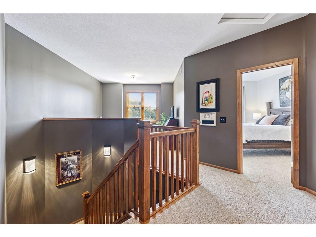 10758 Watersedge Lane Woodbury MN 55129 6805214 image47
