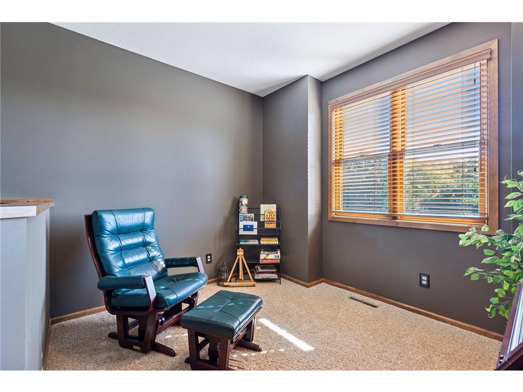 10758 Watersedge Lane Woodbury MN 55129 6805214 image48