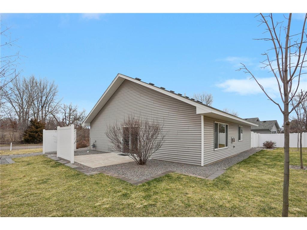1076 244th Avenue NE East Bethel MN 55005 7089177 image30
