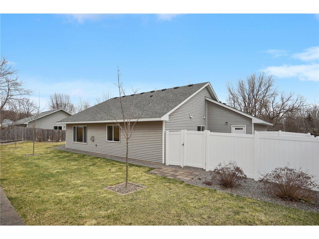 1076 244th Avenue NE East Bethel MN 55005 7089177 image32