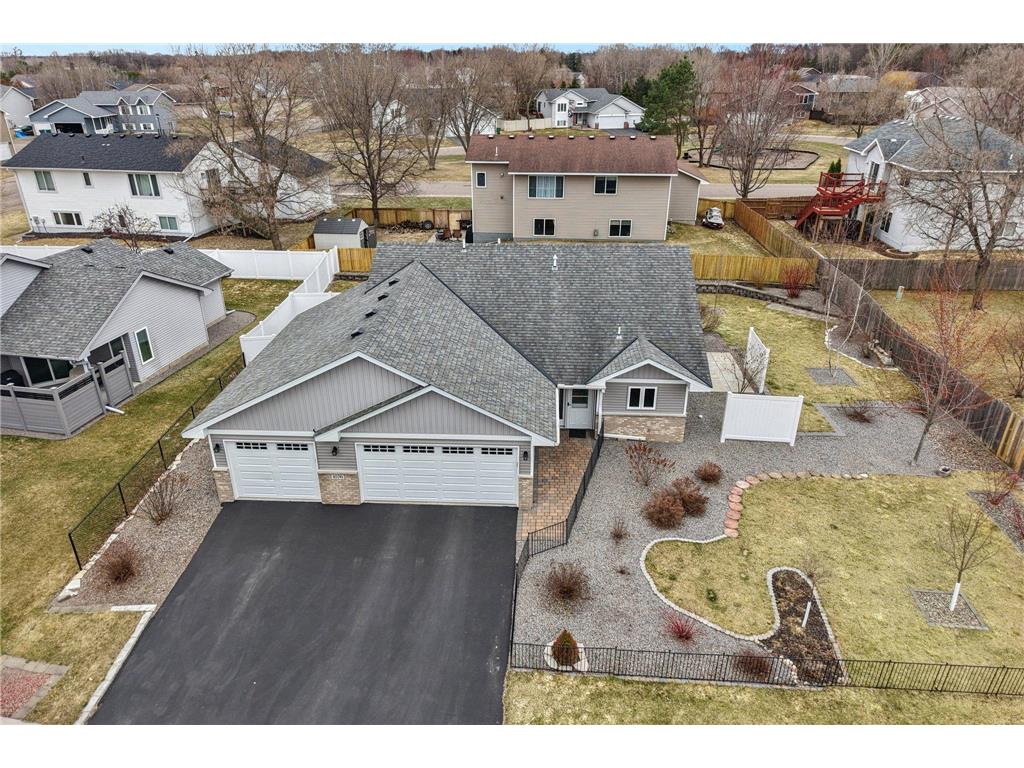 1076 244th Avenue NE East Bethel MN 55005 7089177 image37