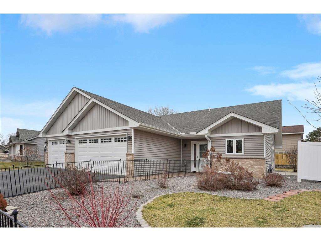 1076 244th Avenue NE East Bethel MN 55005 7089177 image4