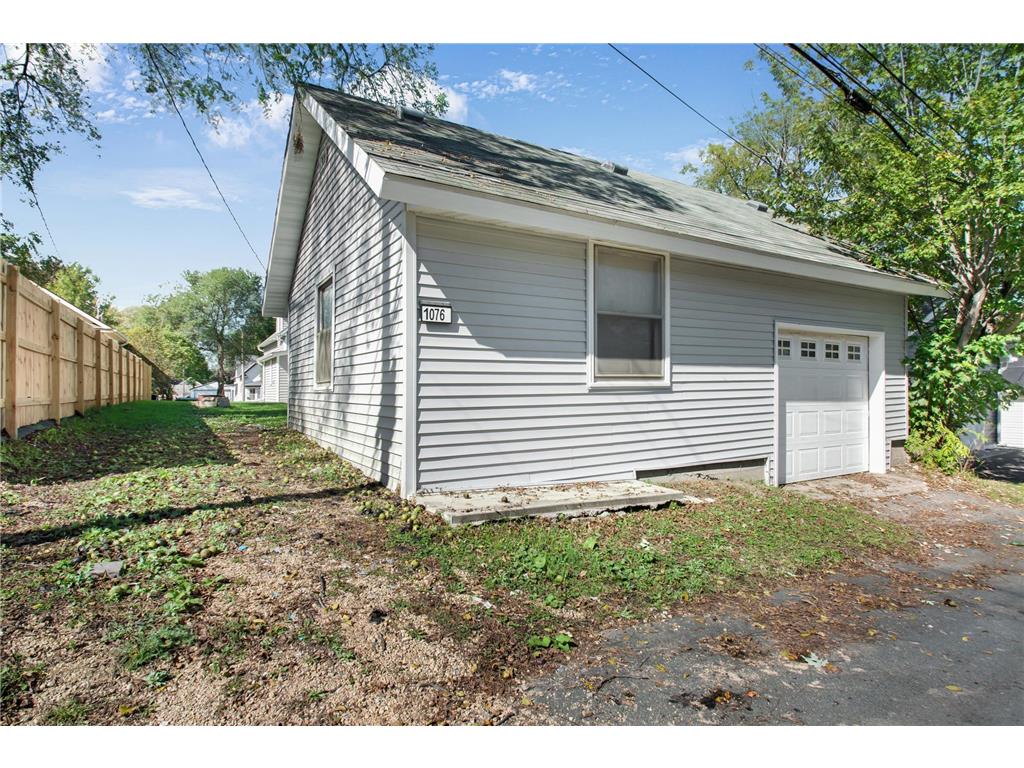 1076 Humboldt Avenue West Saint Paul MN 55118 6799070 image18