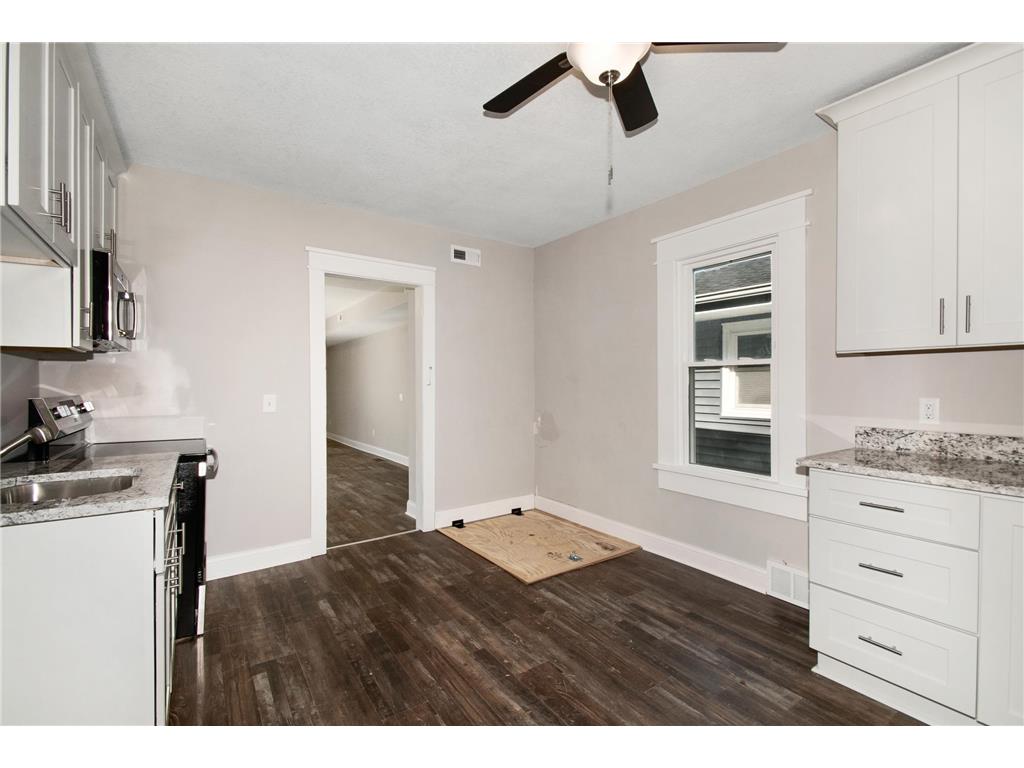 1076 Humboldt Avenue West Saint Paul MN 55118 6799070 image5