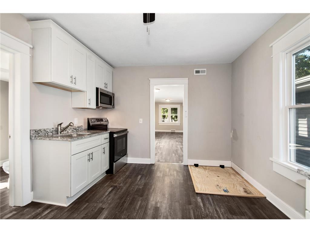 1076 Humboldt Avenue West Saint Paul MN 55118 6799070 image6