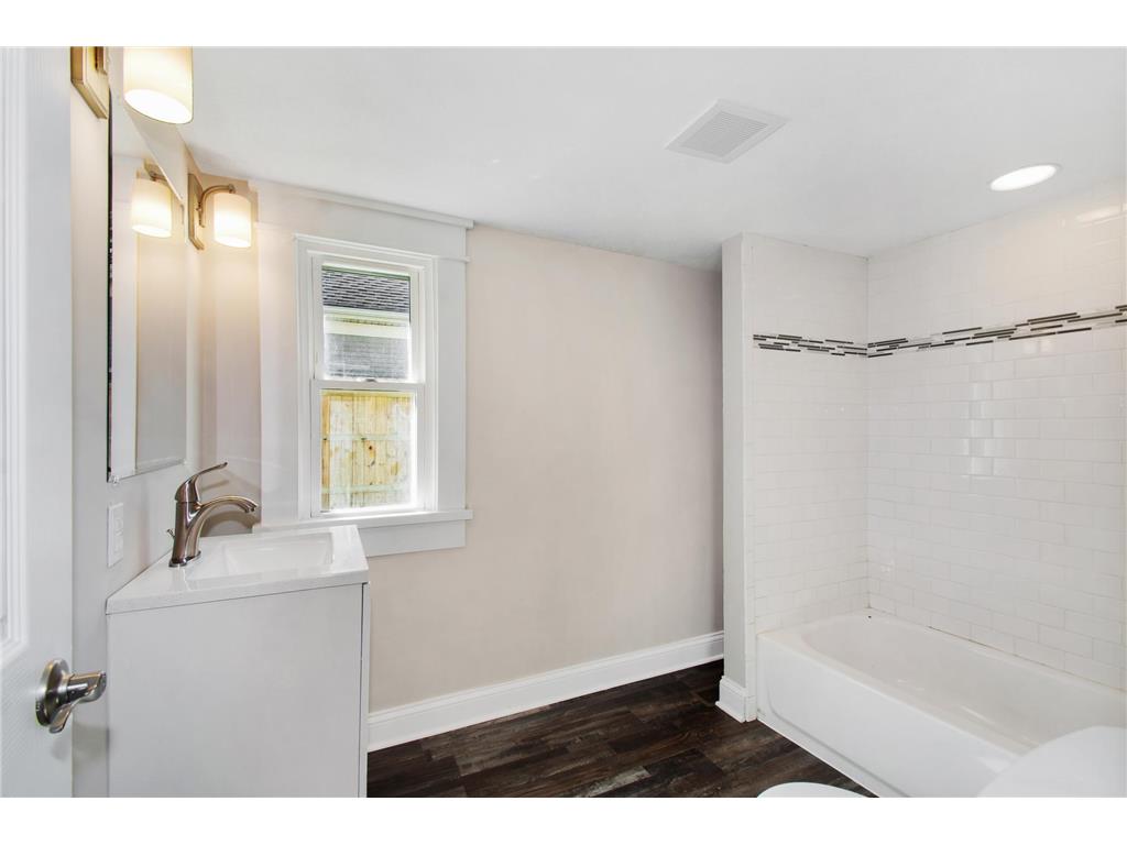 1076 Humboldt Avenue West Saint Paul MN 55118 6799070 image7