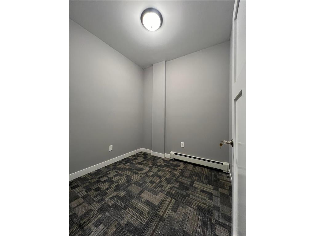 1076 Maryland Avenue E #Full Office Saint Paul MN 55106 7029471 image8