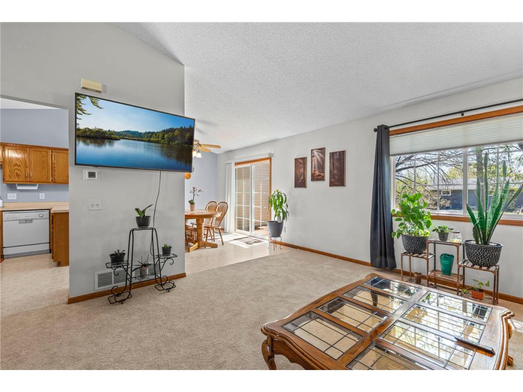 1076 Pine Street Farmington MN 55024 7043958 image15