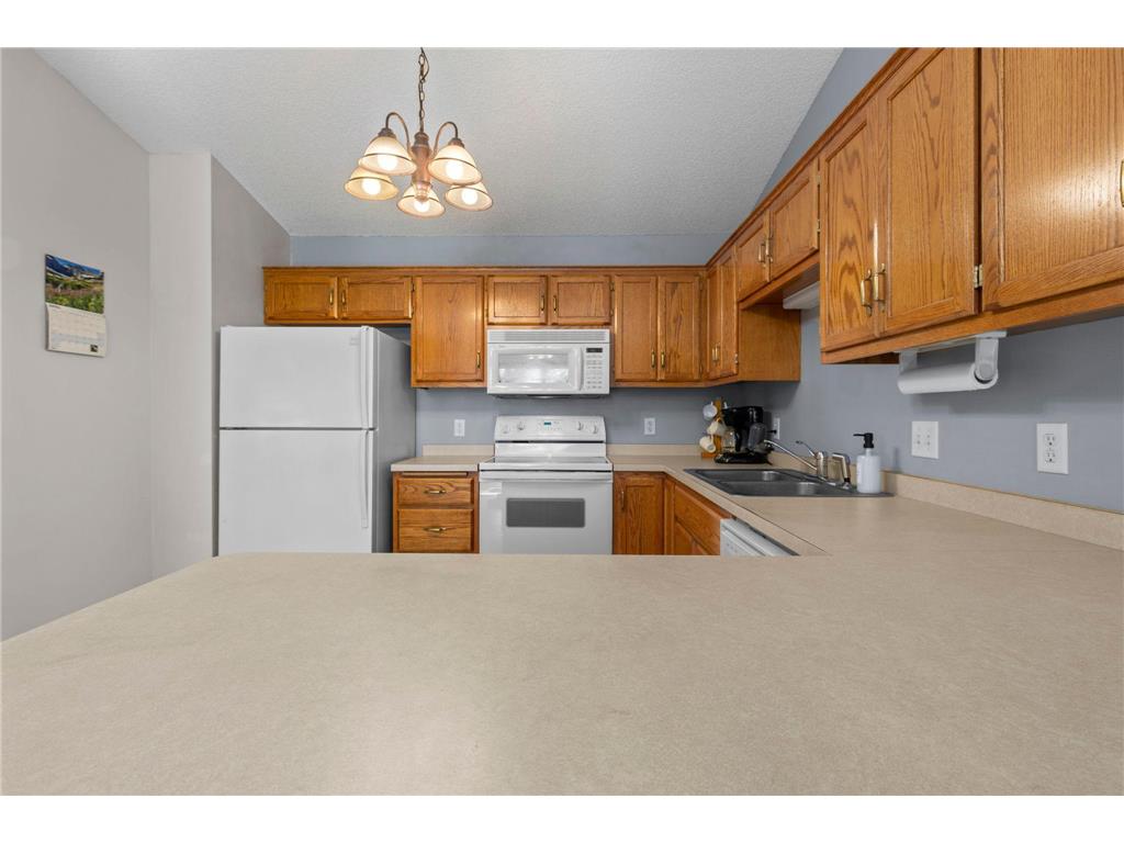 1076 Pine Street Farmington MN 55024 7043958 image20
