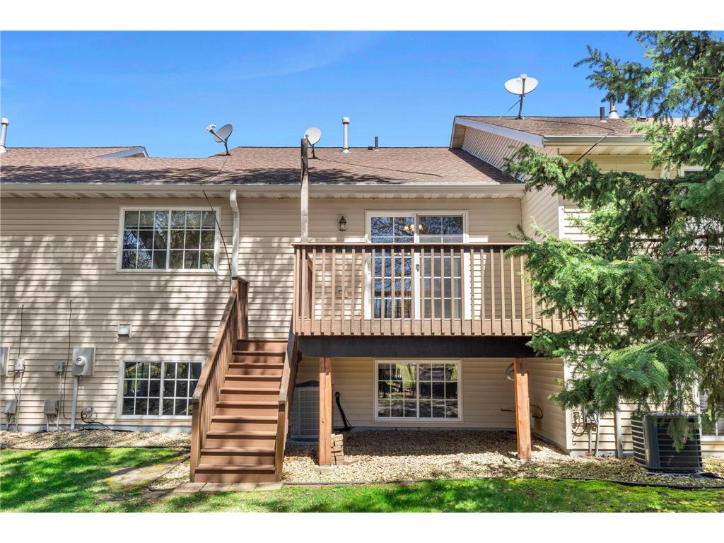 1076 Pine Street Farmington MN 55024 7043958 image43