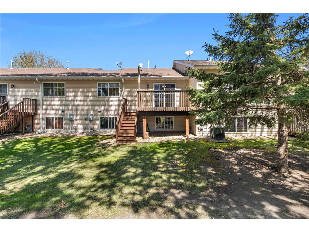 1076 Pine Street Farmington MN 55024 7043958 image44