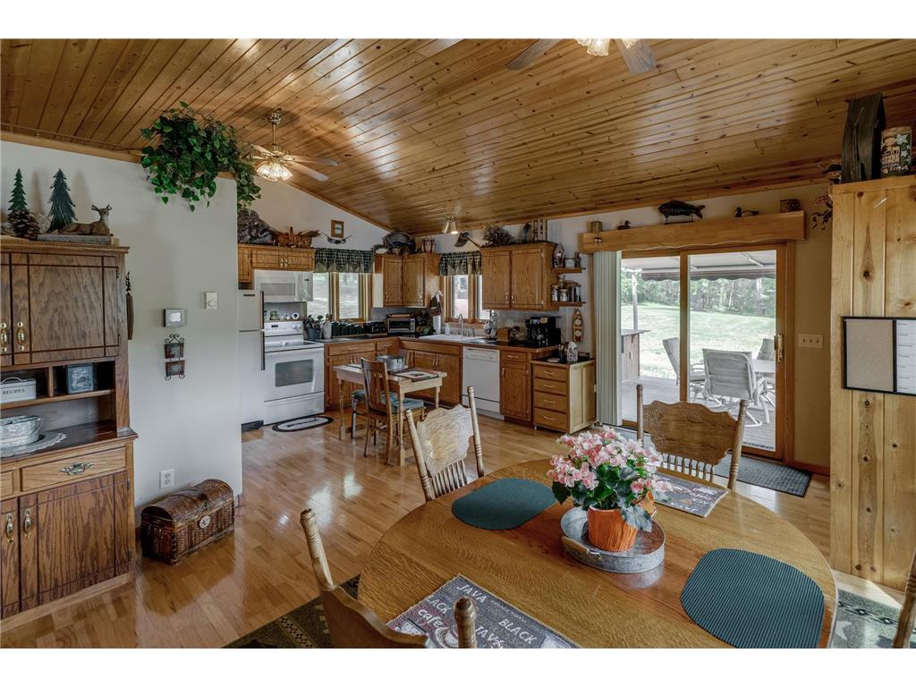 1076 Rainy Lake Road NW Powers Twp MN 56435 - Rainy 7076746 image12