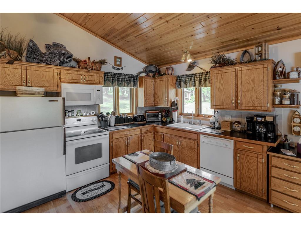 1076 Rainy Lake Road NW Powers Twp MN 56435 - Rainy 7076746 image16