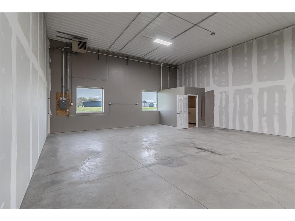 1076 S Victory Drive Mankato MN 56001 7077767 image6