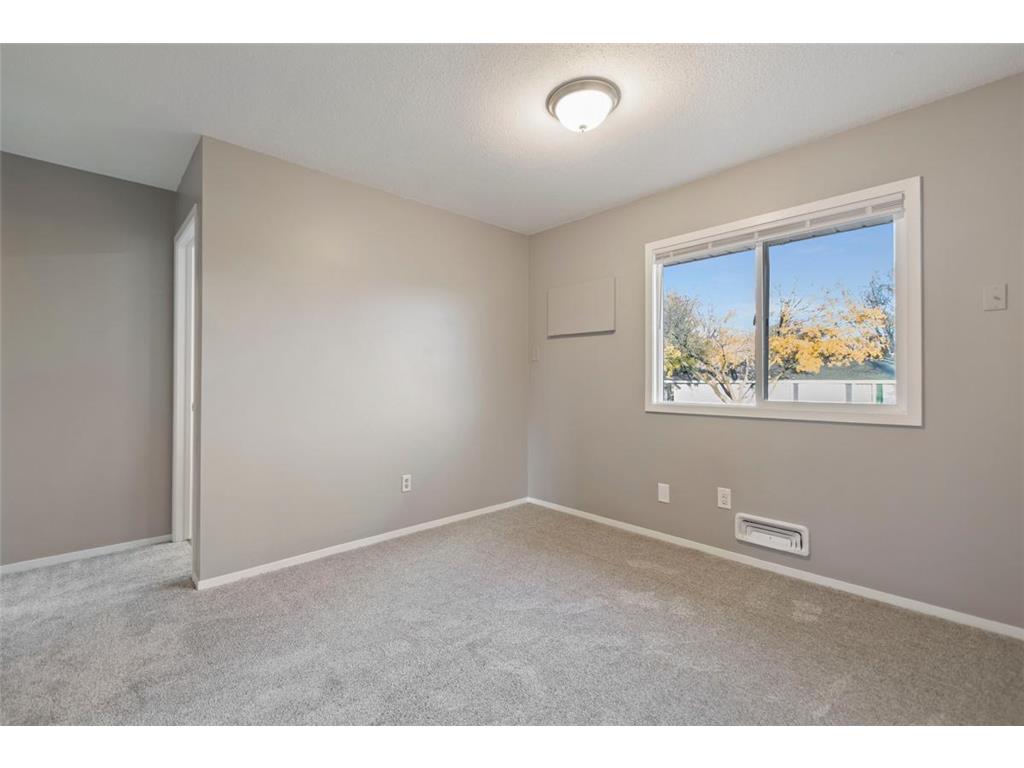 1076 Sibley Street S Shakopee MN 55379 7019033 image2