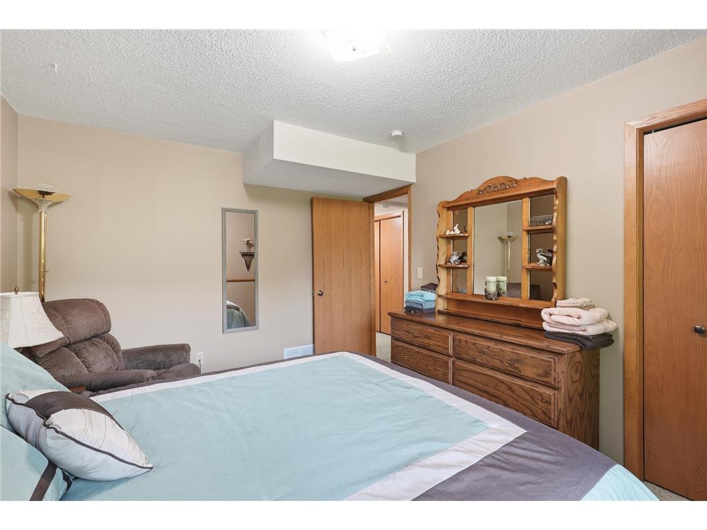 10760 Kumquat Street NW Coon Rapids MN 55448 7114270 image28
