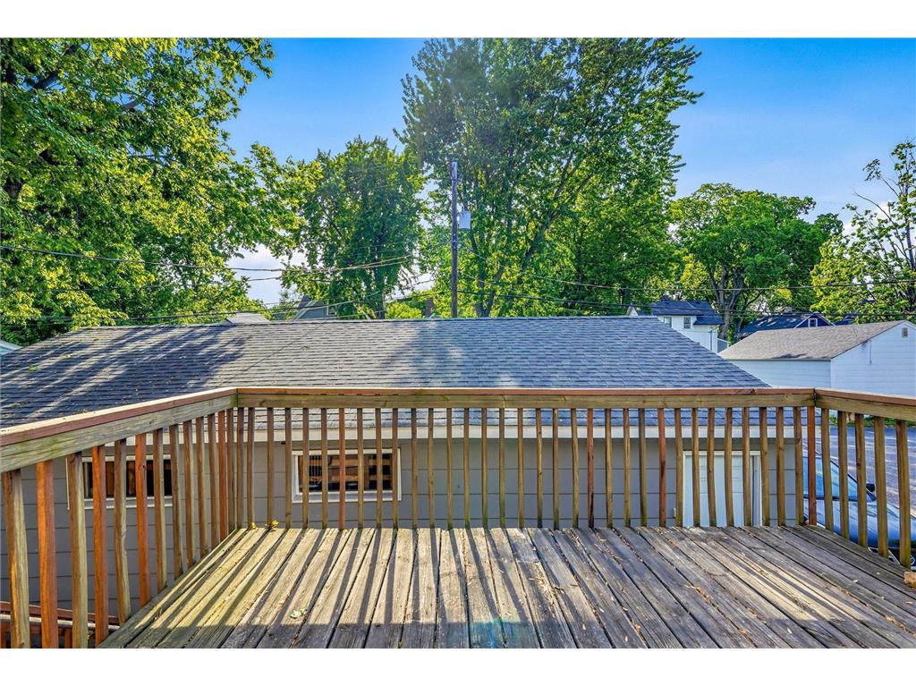 1077 26th Avenue SE Minneapolis MN 55414 7048702 image17