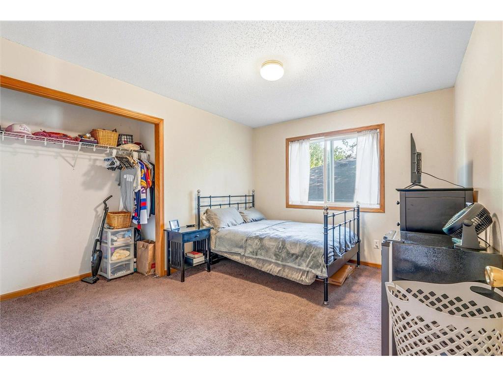 1077 26th Avenue SE Minneapolis MN 55414 7048702 image20