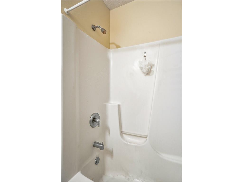 1077 26th Avenue SE Minneapolis MN 55414 7048702 image26