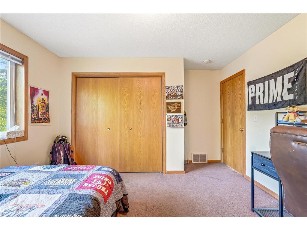 1077 26th Avenue SE Minneapolis MN 55414 7048702 image28