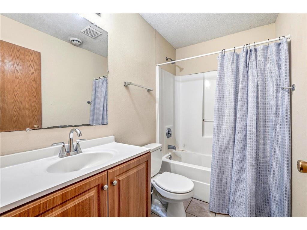 1077 26th Avenue SE Minneapolis MN 55414 7048702 image35
