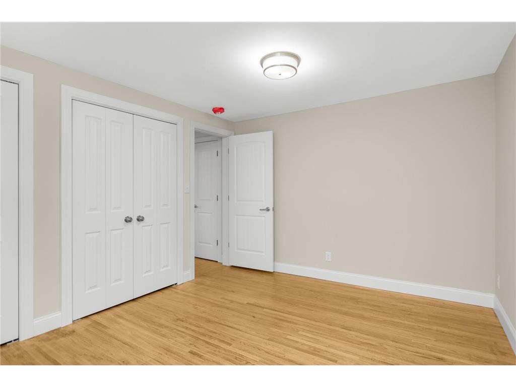 1077 Century Avenue S Maplewood MN 55119 7048312 image24