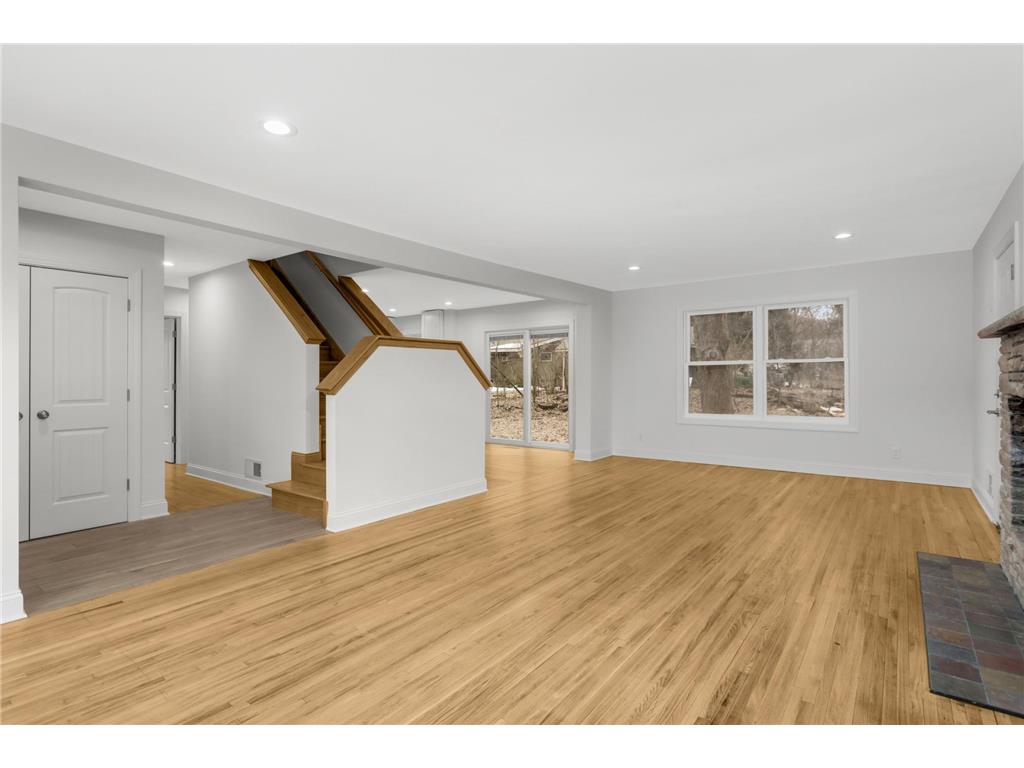 1077 Century Avenue S Maplewood MN 55119 7048312 image7