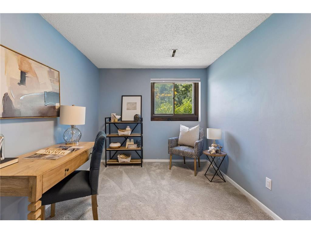 1077 Churchill Circle Shoreview MN 55126 7084477 image25