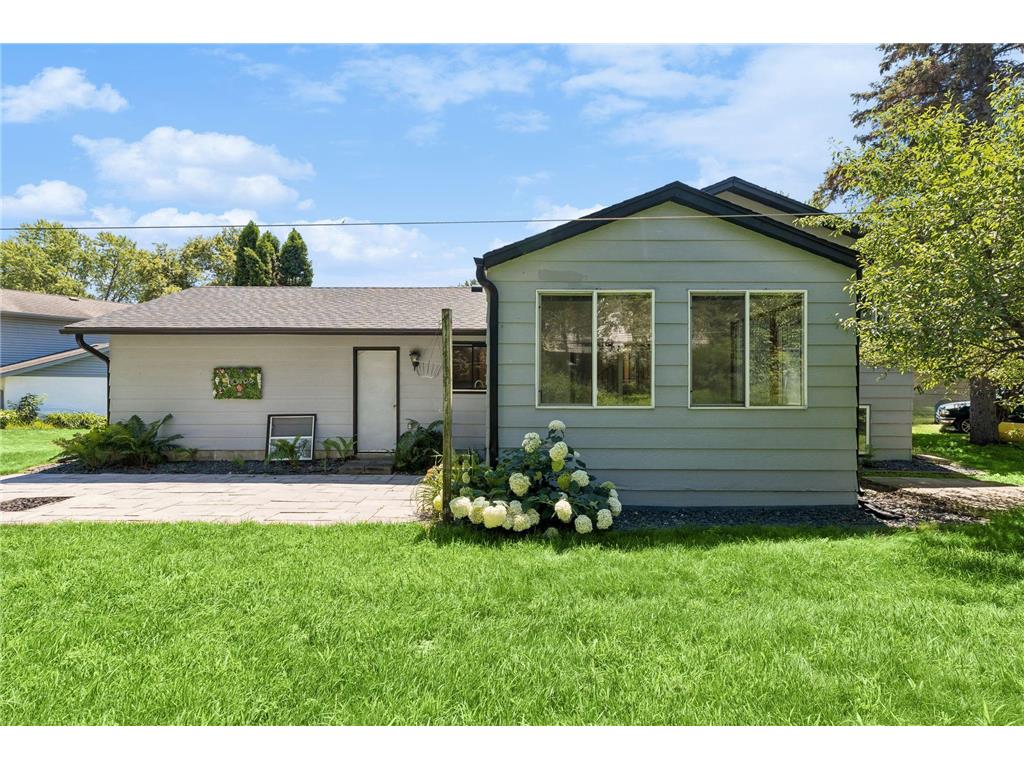 1077 Churchill Circle Shoreview MN 55126 7084477 image34