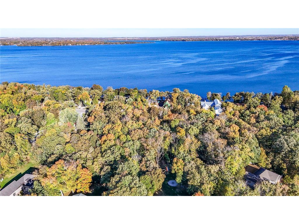 1077 S Shore Drive Detroit Lakes MN 56501 6798079 image14