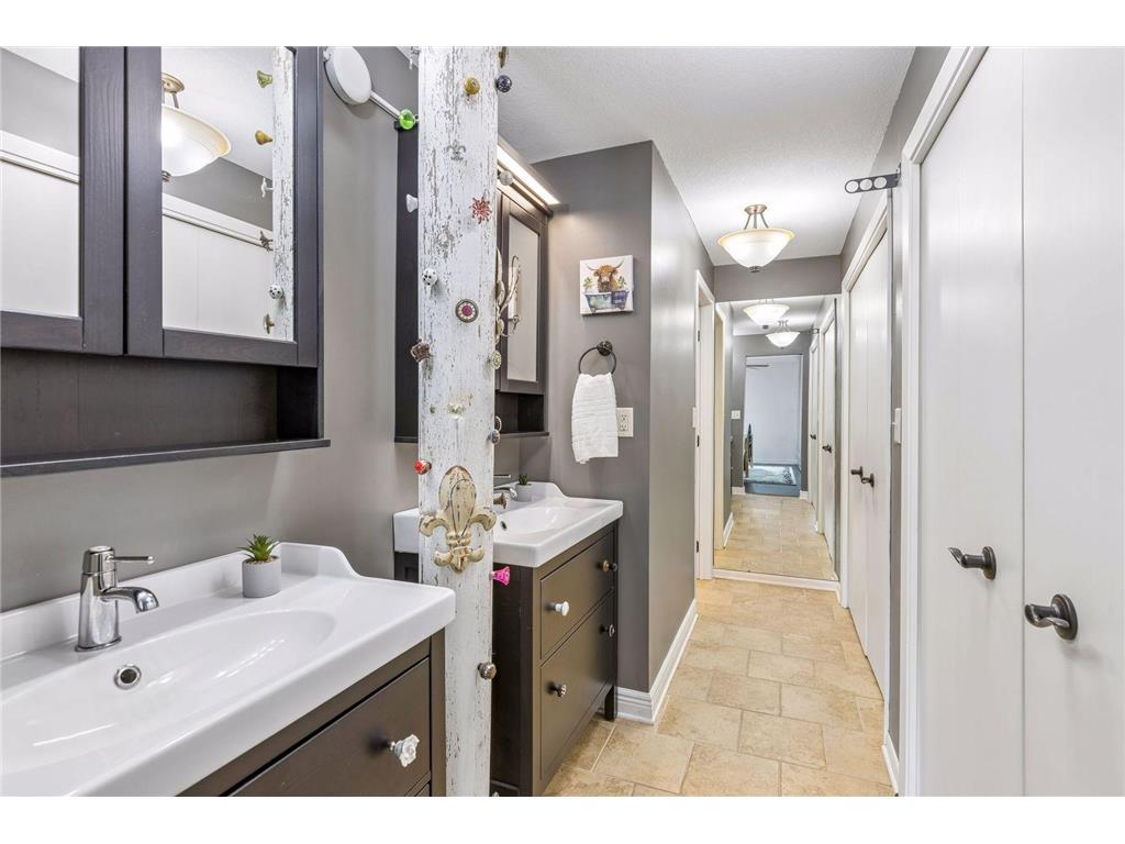 1077 Sibley Memorial Highway #602 Lilydale MN 55118 - Mississippi 7090805 image31