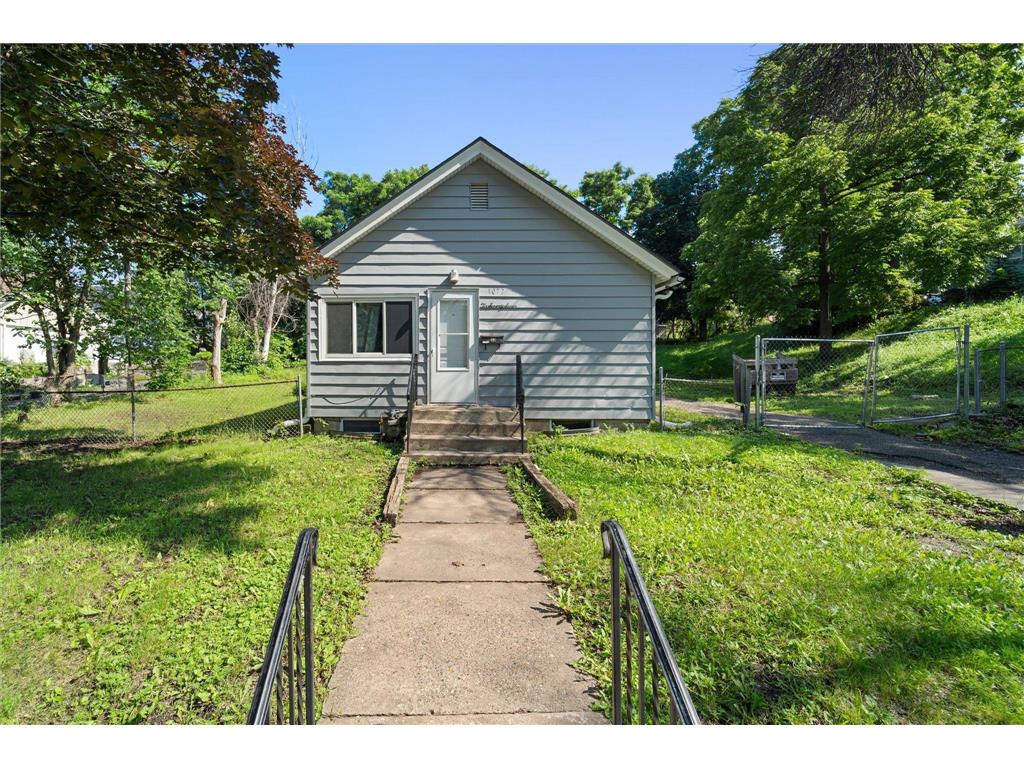 1077 York Avenue Saint Paul MN 55106 6748915 image2