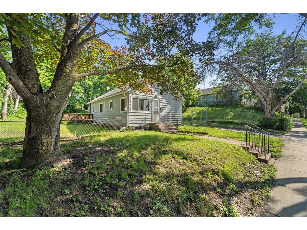 1077 York Avenue Saint Paul MN 55106 6748915 image30