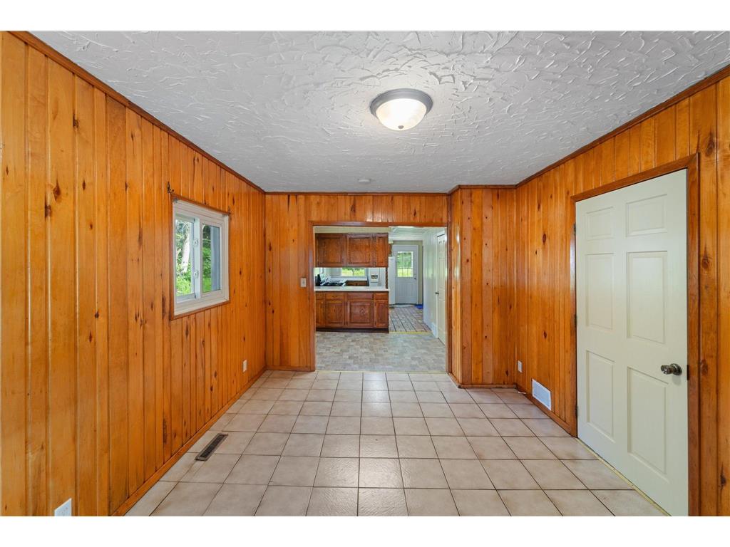 1077 York Avenue Saint Paul MN 55106 6748915 image4