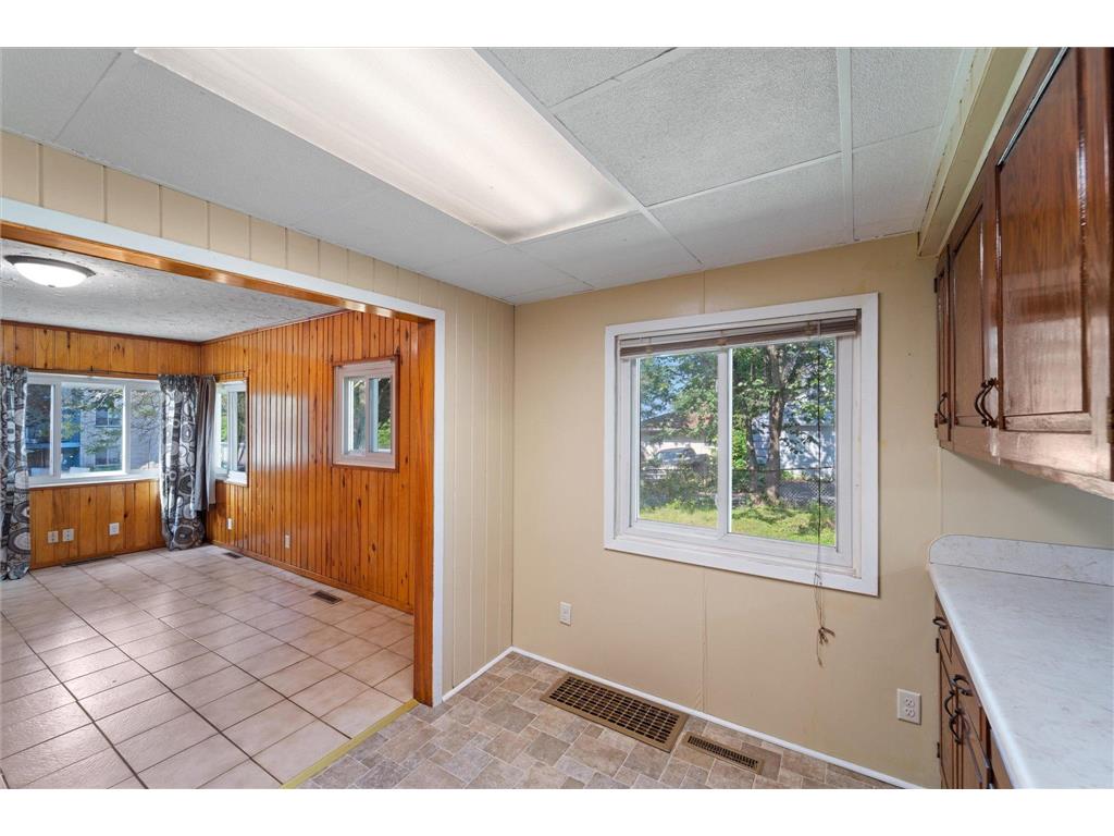 1077 York Avenue Saint Paul MN 55106 6748915 image9